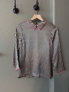 Juicy Couture Silk Striped Women’s Blouse S with imperfections READ DESCRIPTION